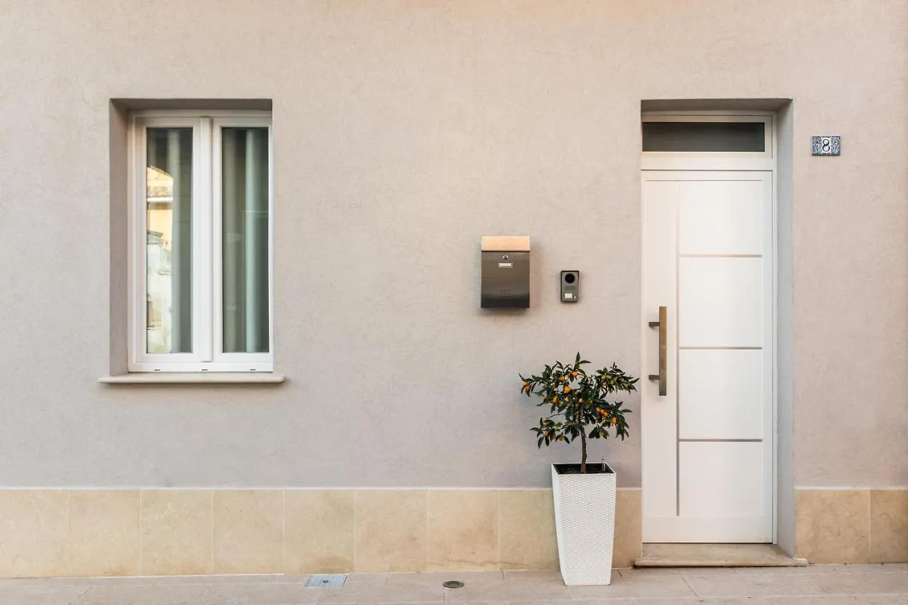 Trisina Rooms Avola Apartment
