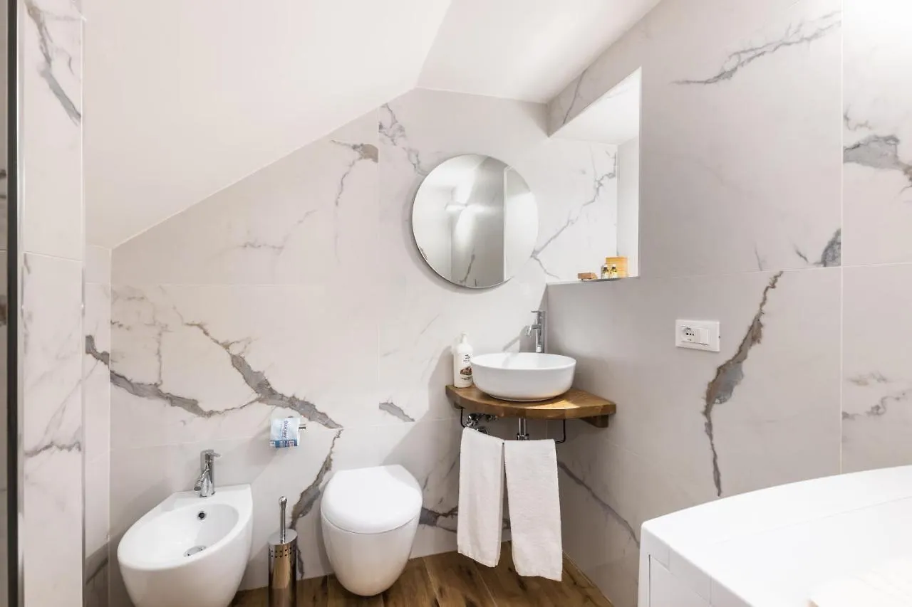 Trisina Rooms Avola 0*,  Italy